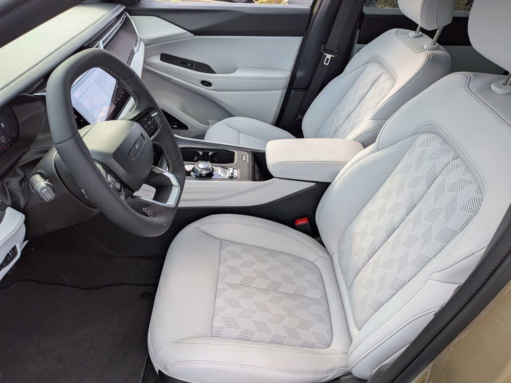 2026 Jeep Cherokee Overland