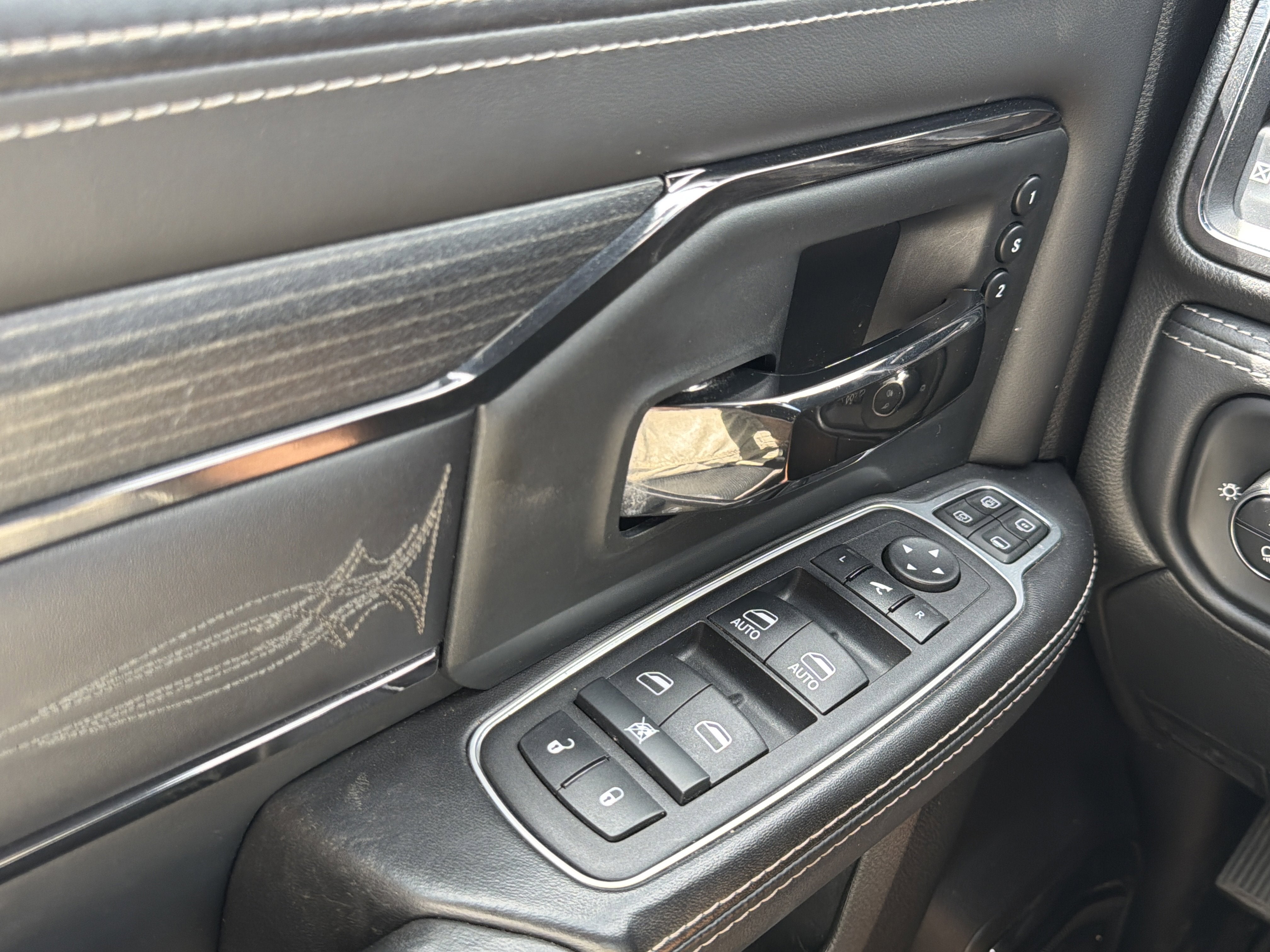 2023 RAM 3500 Limited