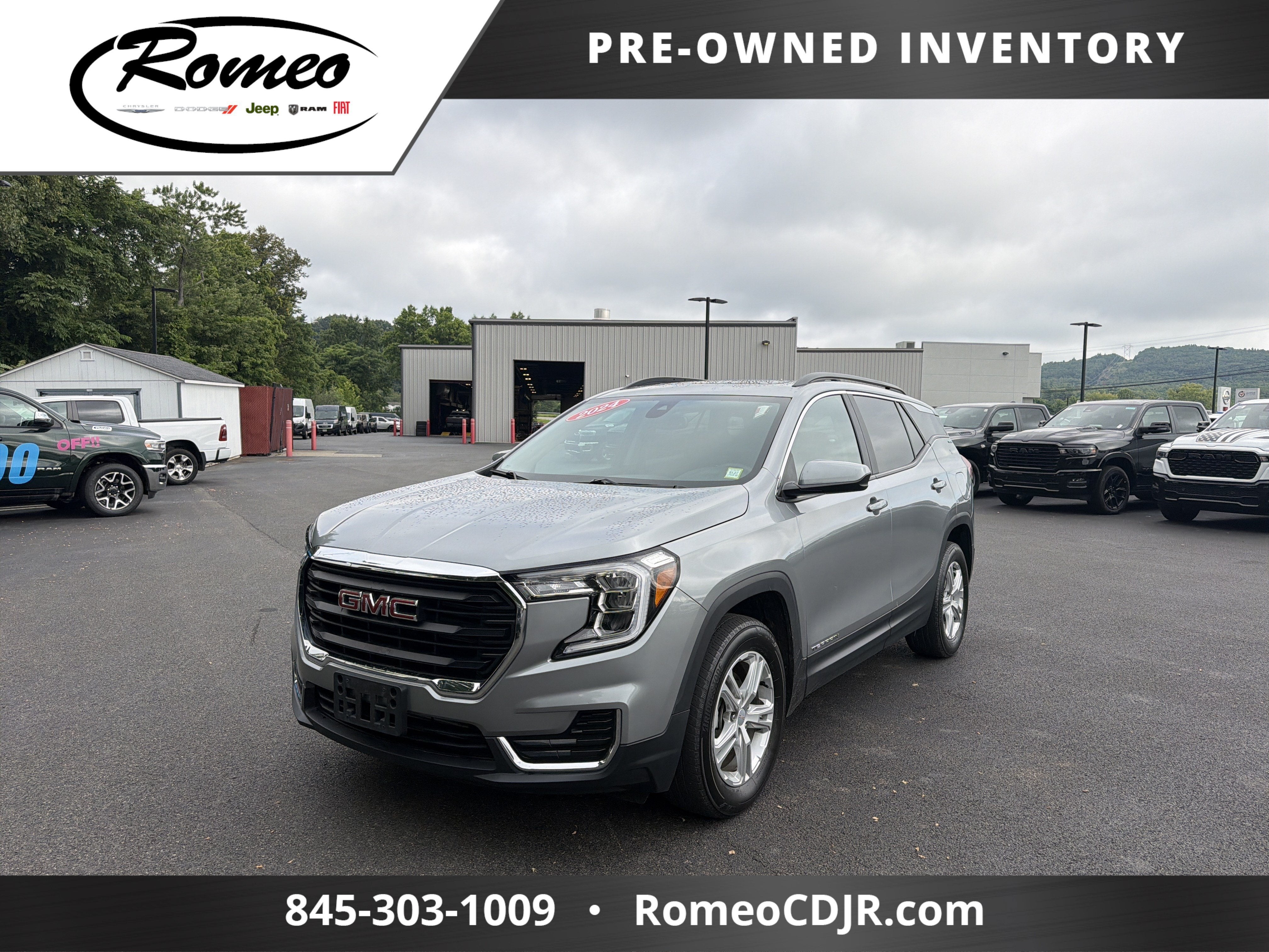 2024 GMC Terrain SLE