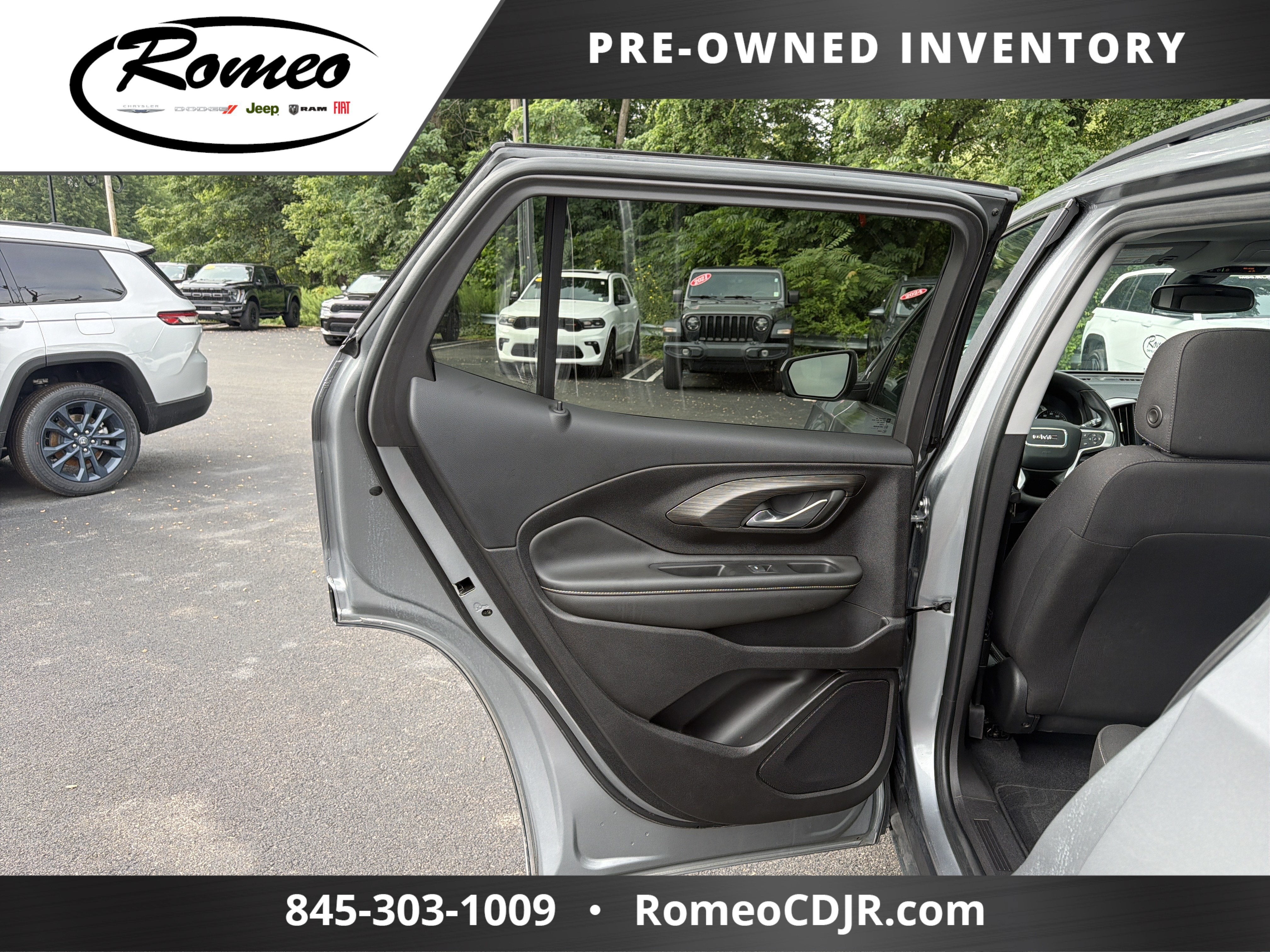 2024 GMC Terrain SLE