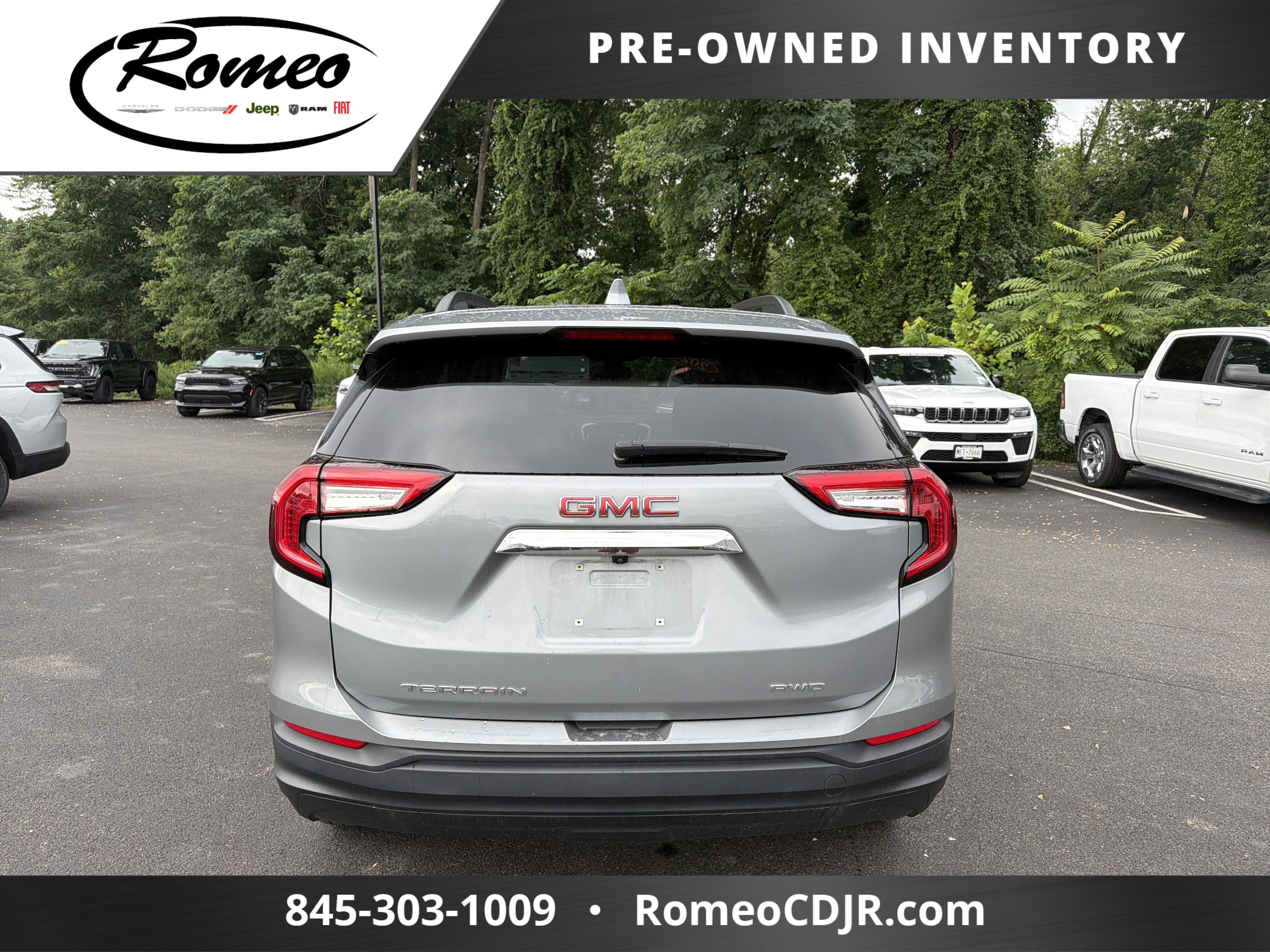 2024 GMC Terrain SLE