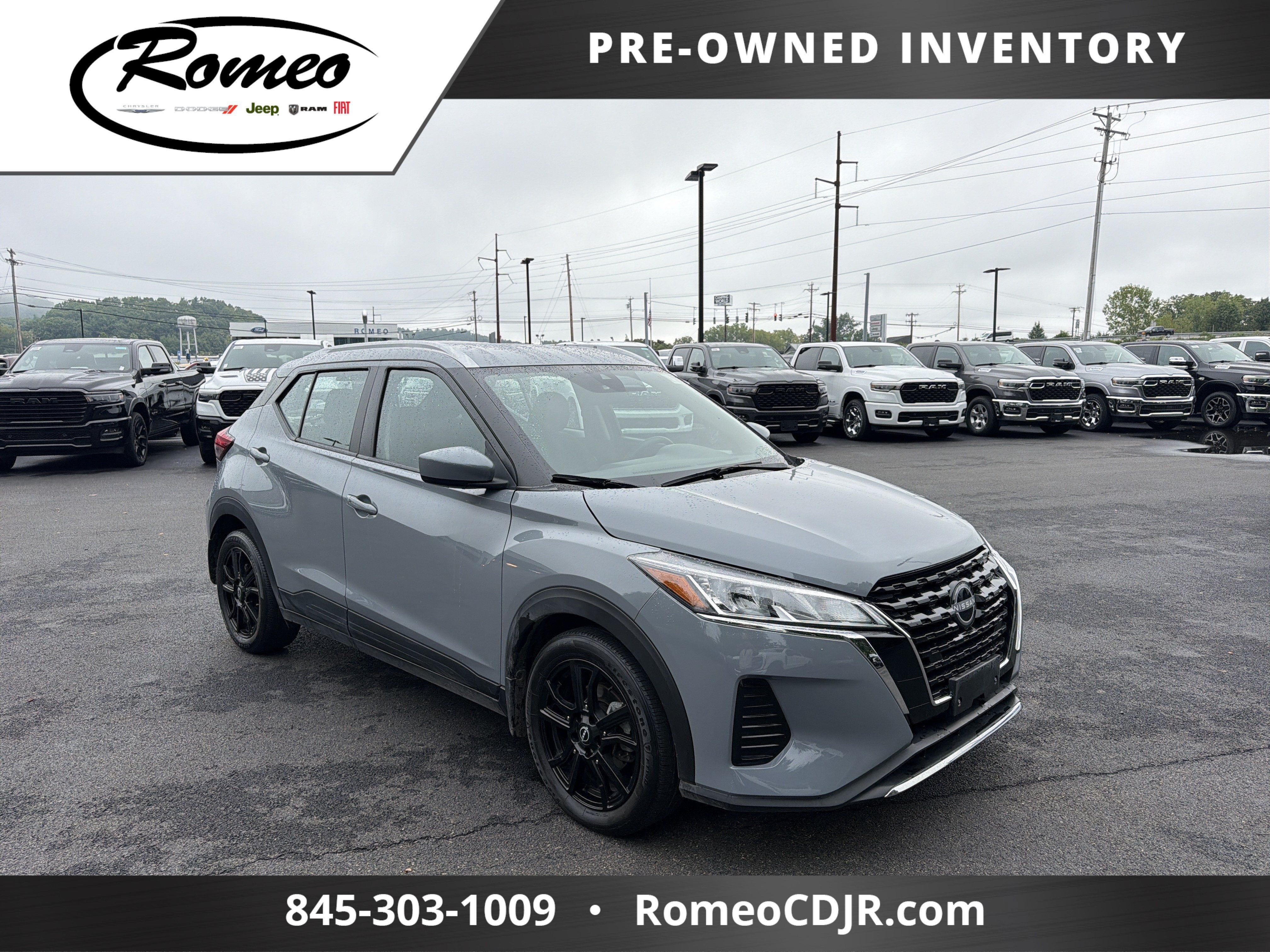 2023 Nissan Kicks SV