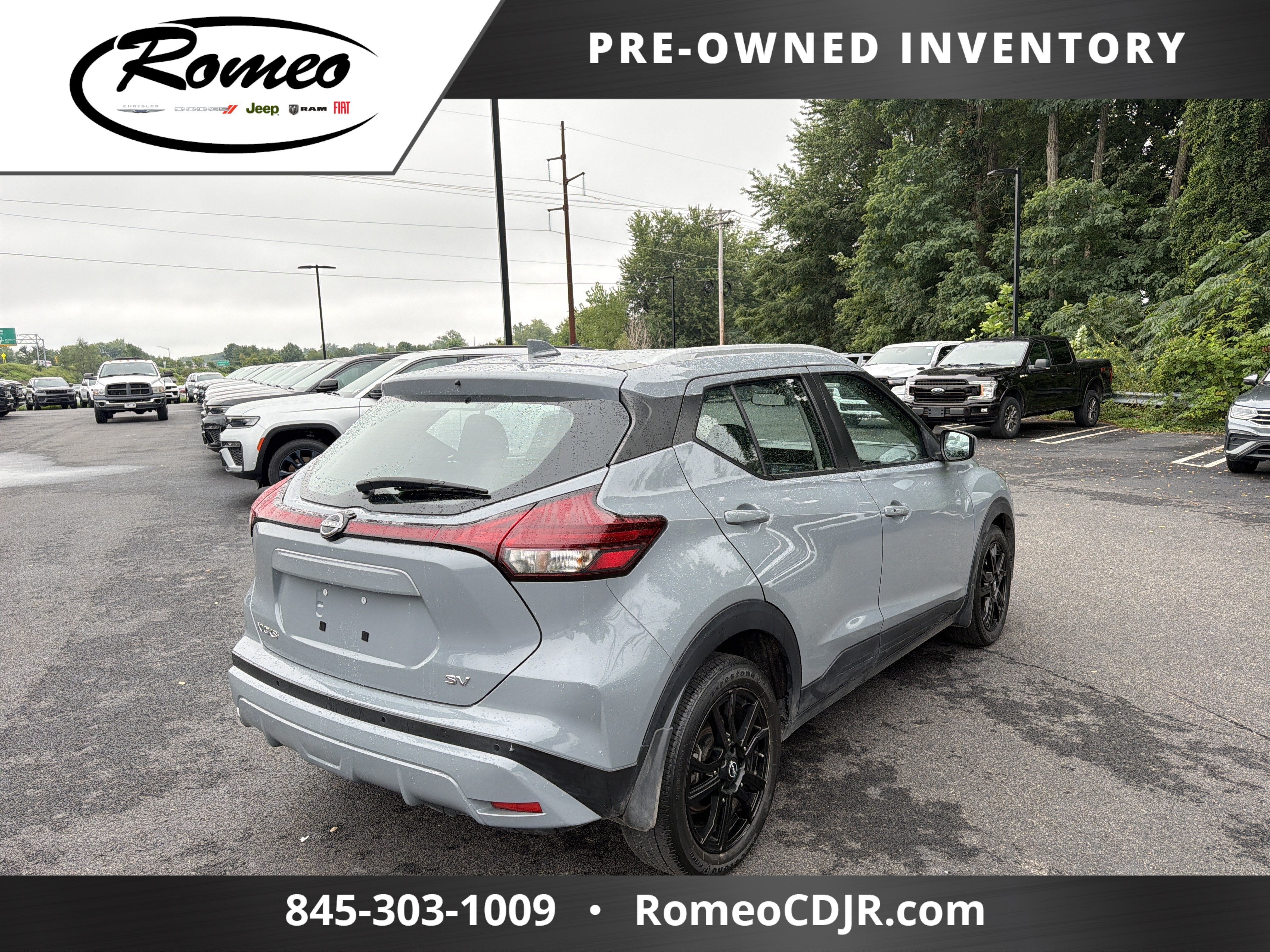 2023 Nissan Kicks SV