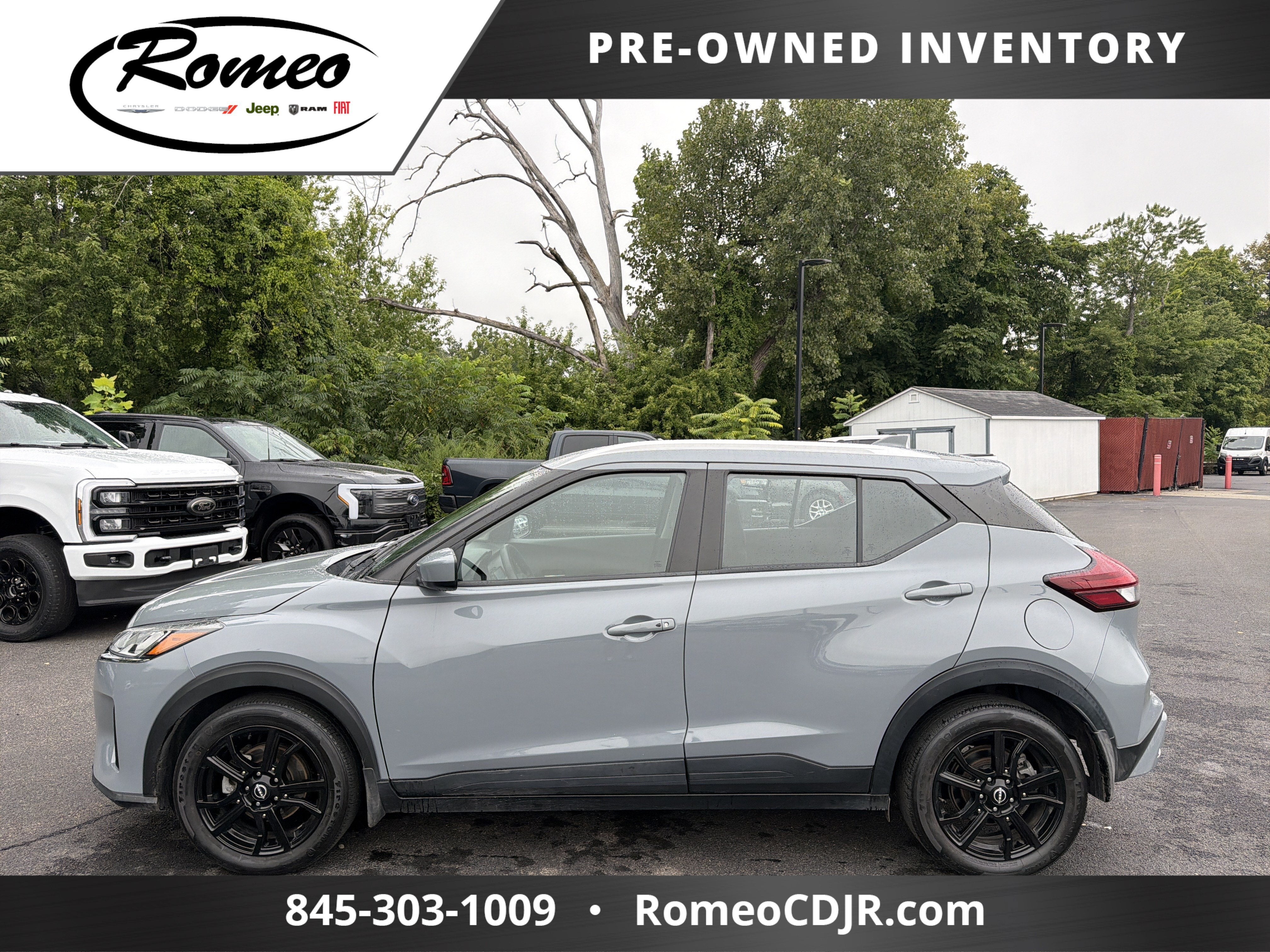 2023 Nissan Kicks SV