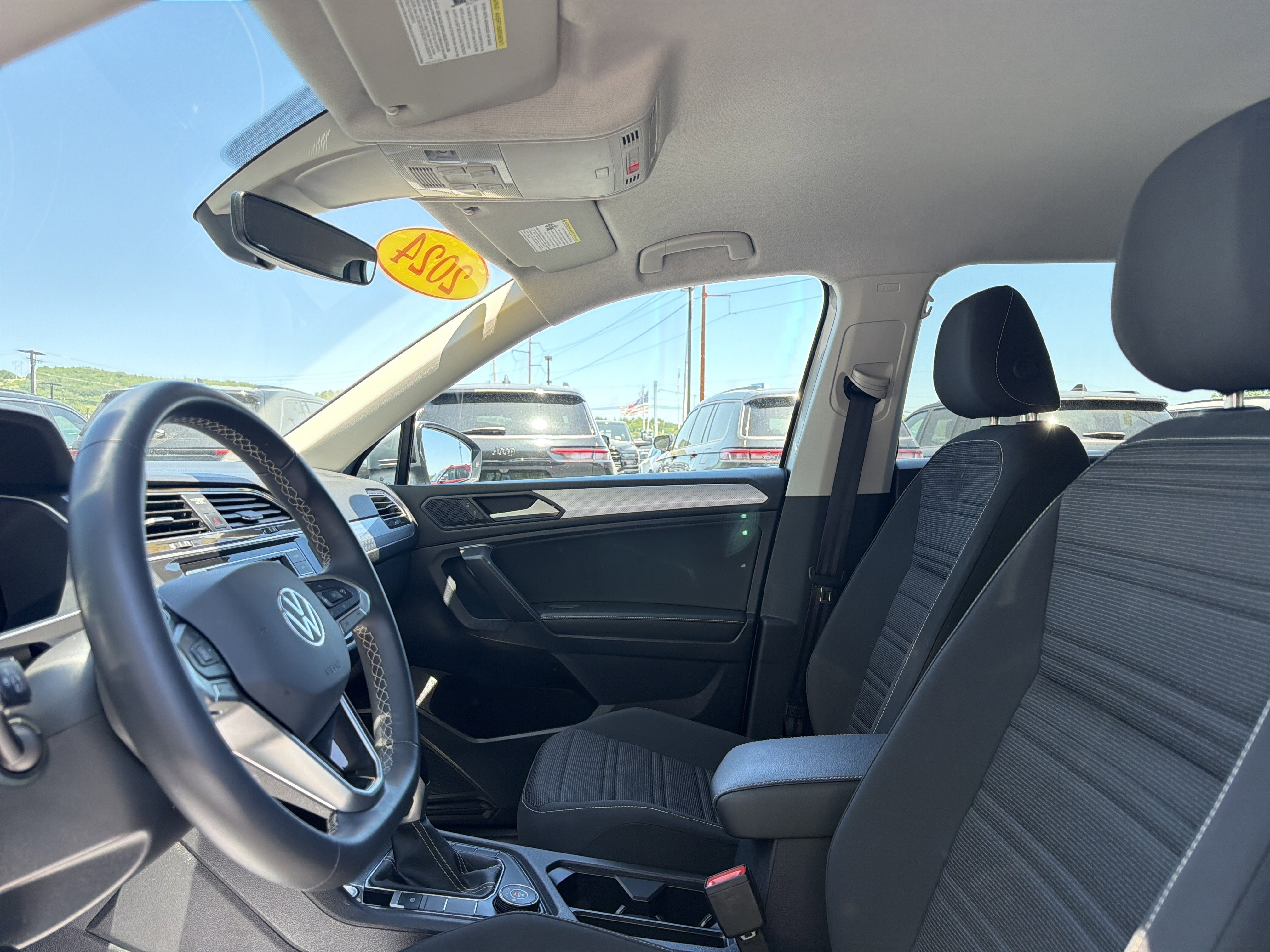 2024 Volkswagen Tiguan 2.0T S