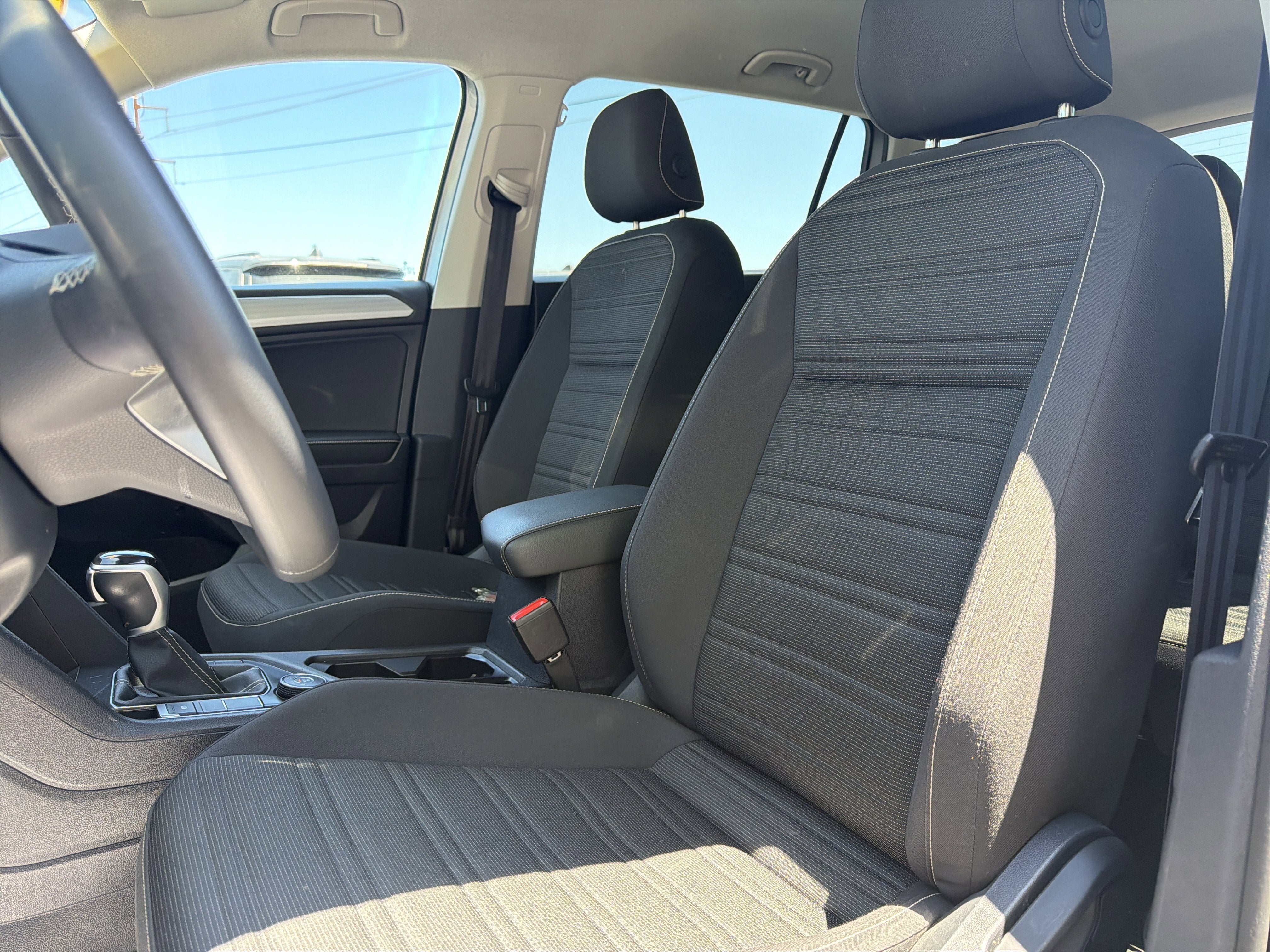 2024 Volkswagen Tiguan 2.0T S