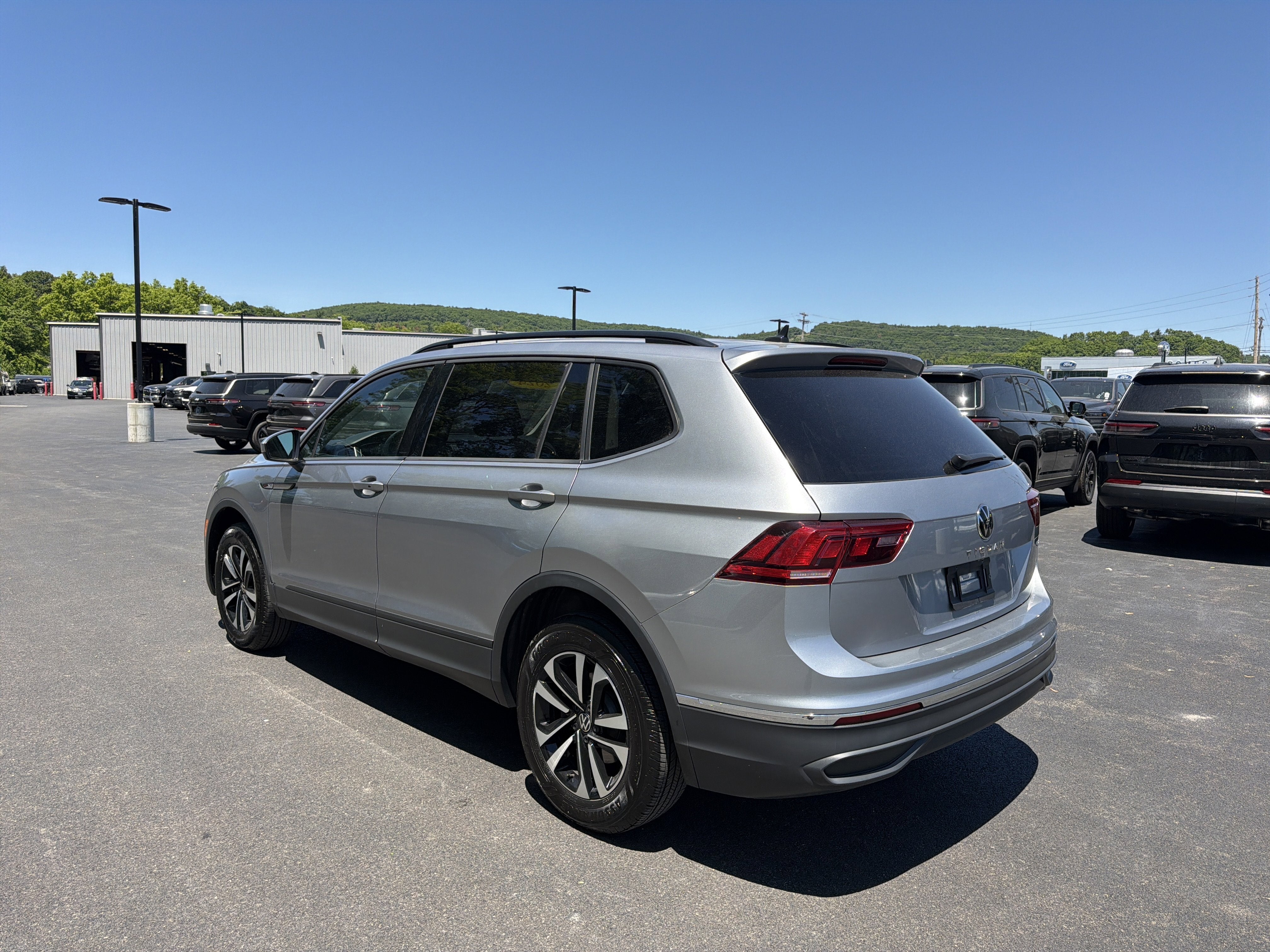 2024 Volkswagen Tiguan 2.0T S