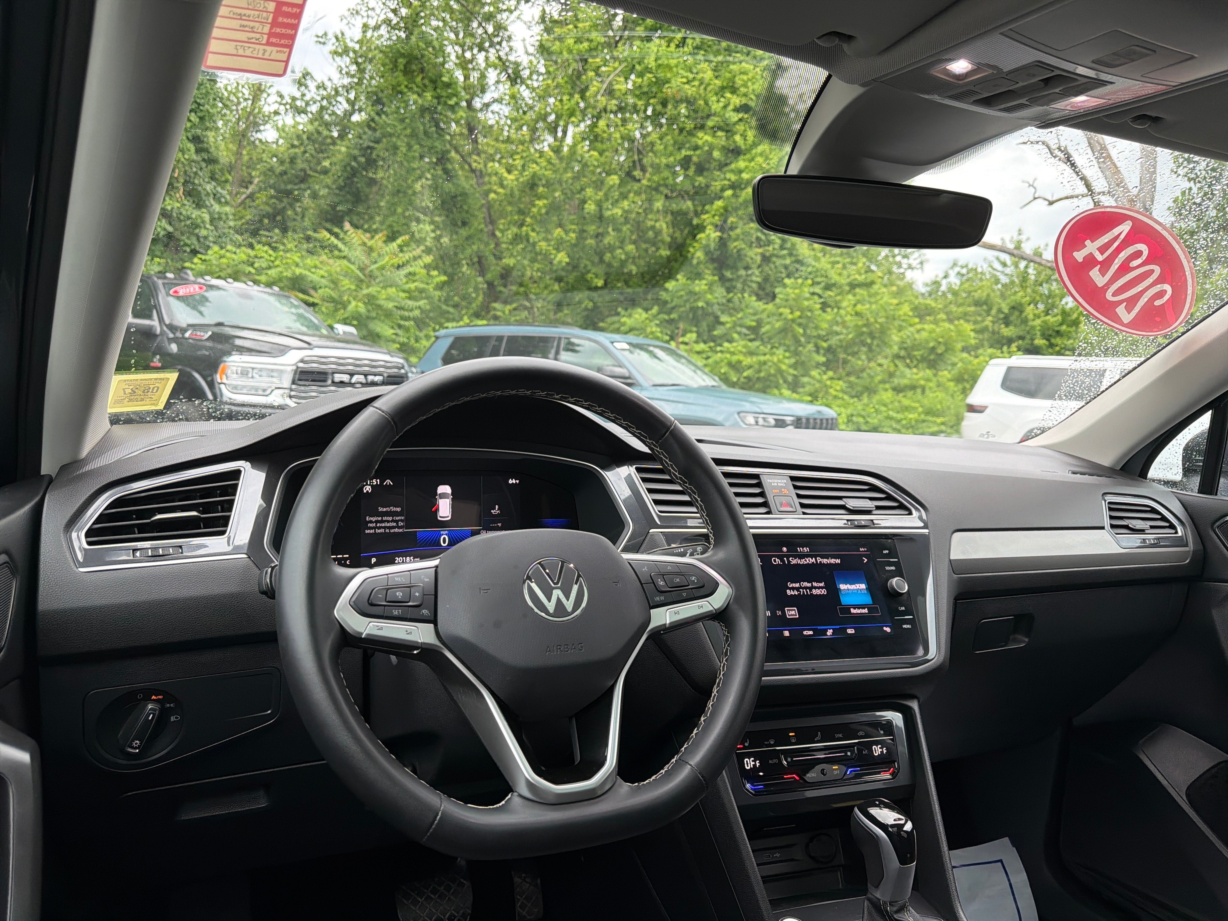 2024 Volkswagen Tiguan 2.0T SE