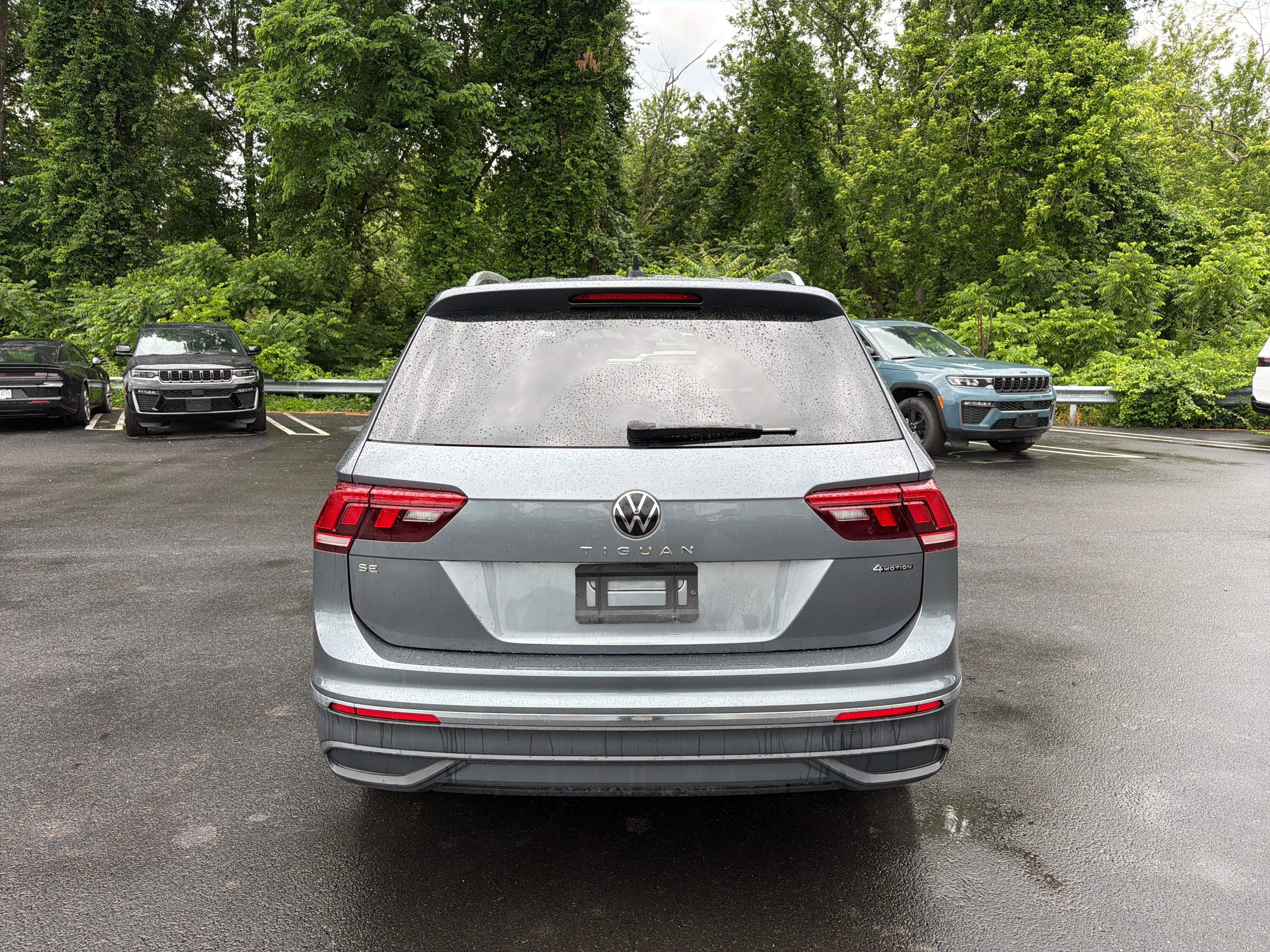 2024 Volkswagen Tiguan 2.0T SE