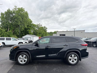 2023 Toyota Highlander LE