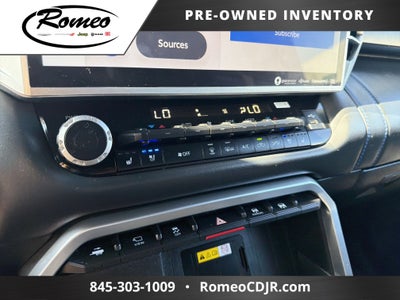 2023 Toyota Tundra Hybrid Platinum