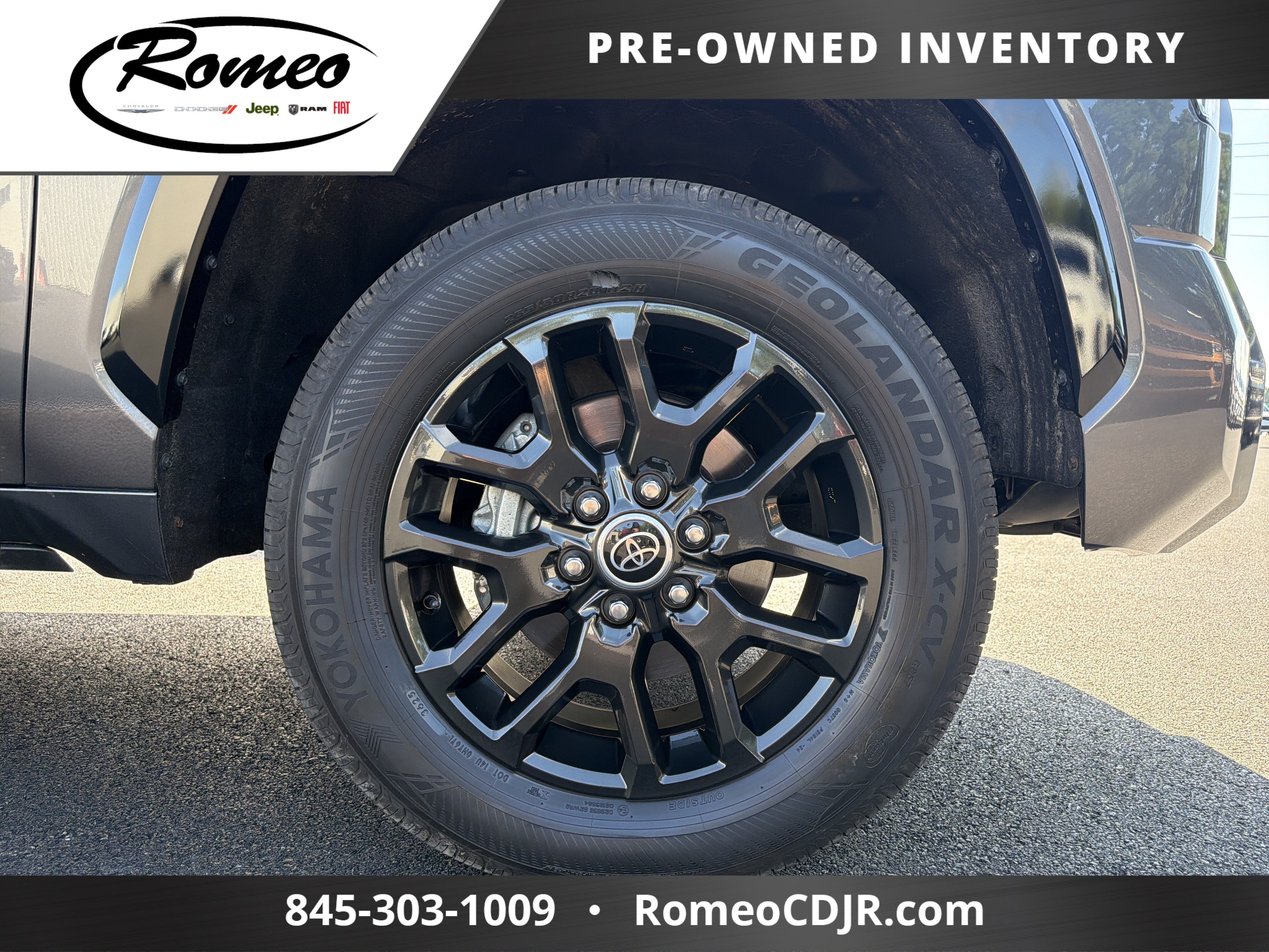 2023 Toyota Tundra Hybrid Platinum