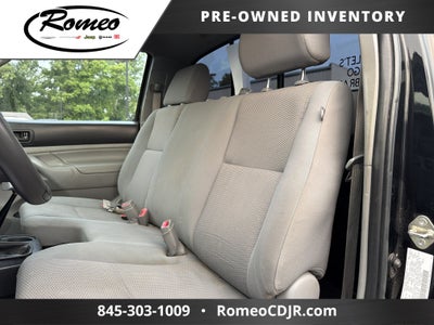 2014 Toyota Tacoma Base