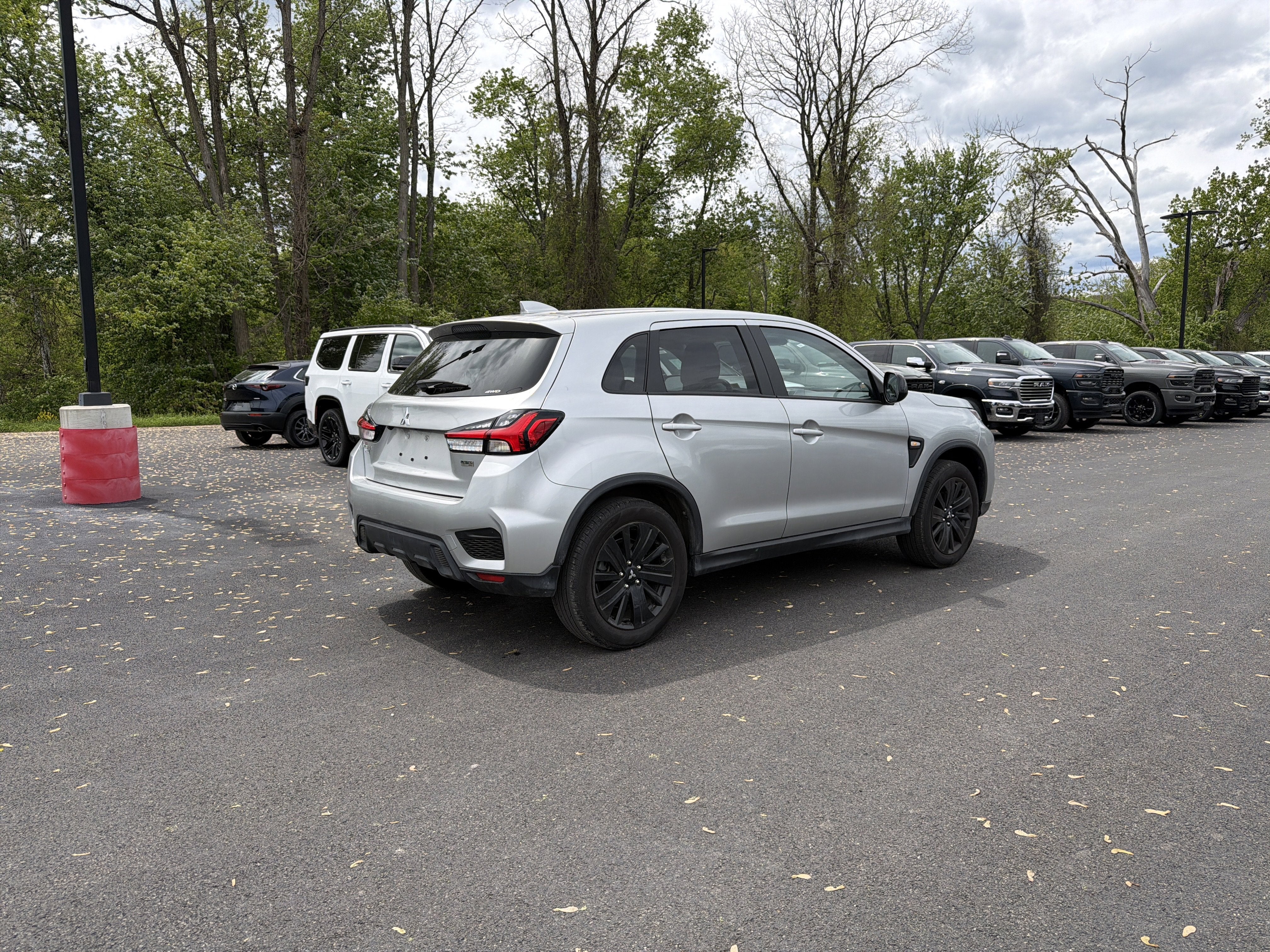 2025 Mitsubishi Outlander Sport Base