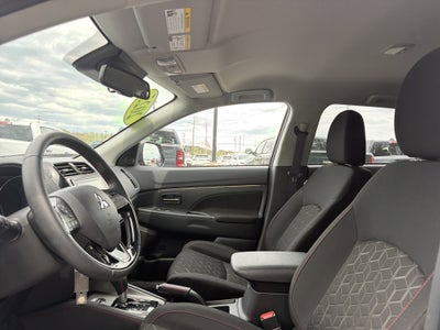 2025 Mitsubishi Outlander Sport Base