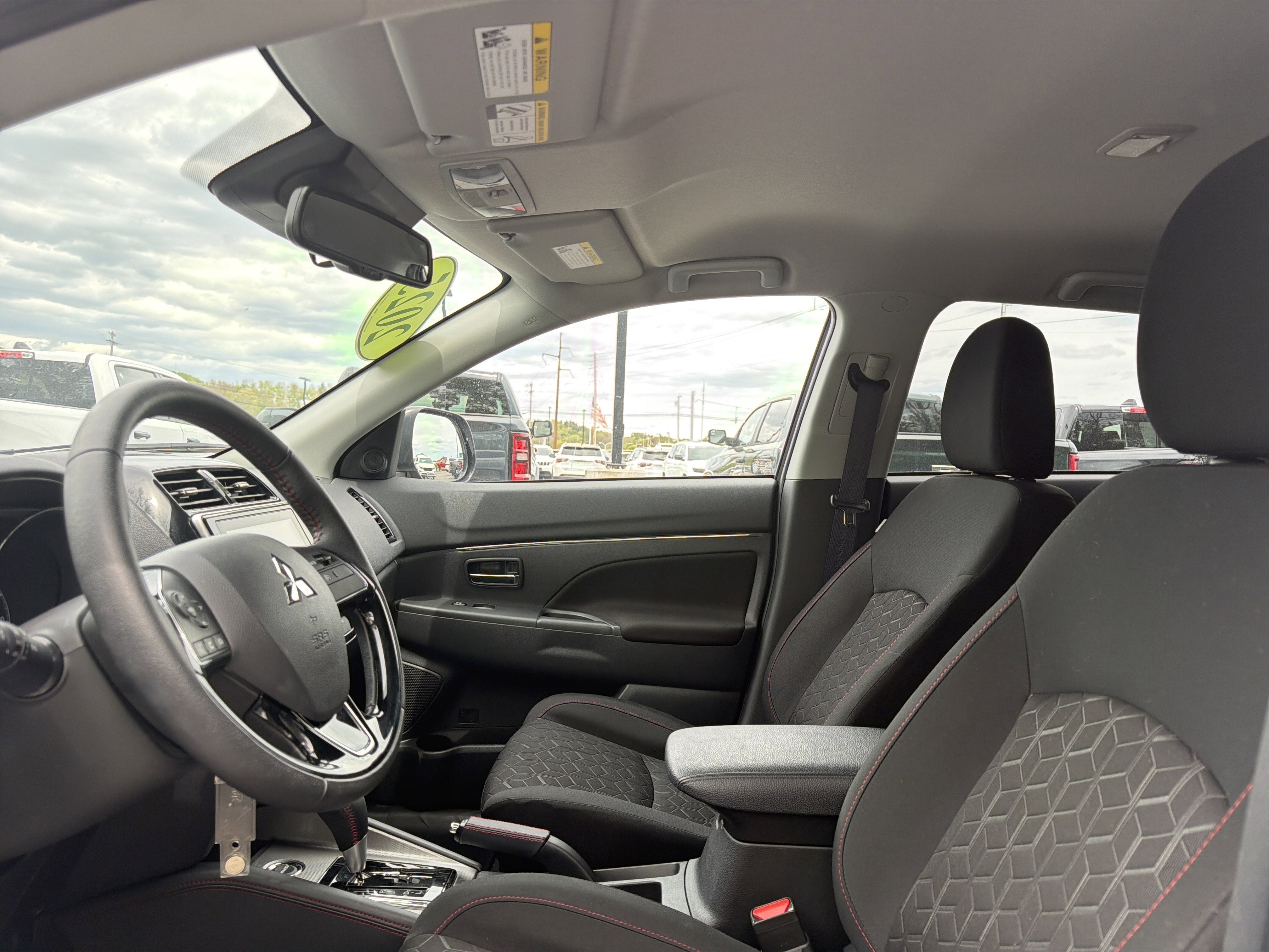 2025 Mitsubishi Outlander Sport Base