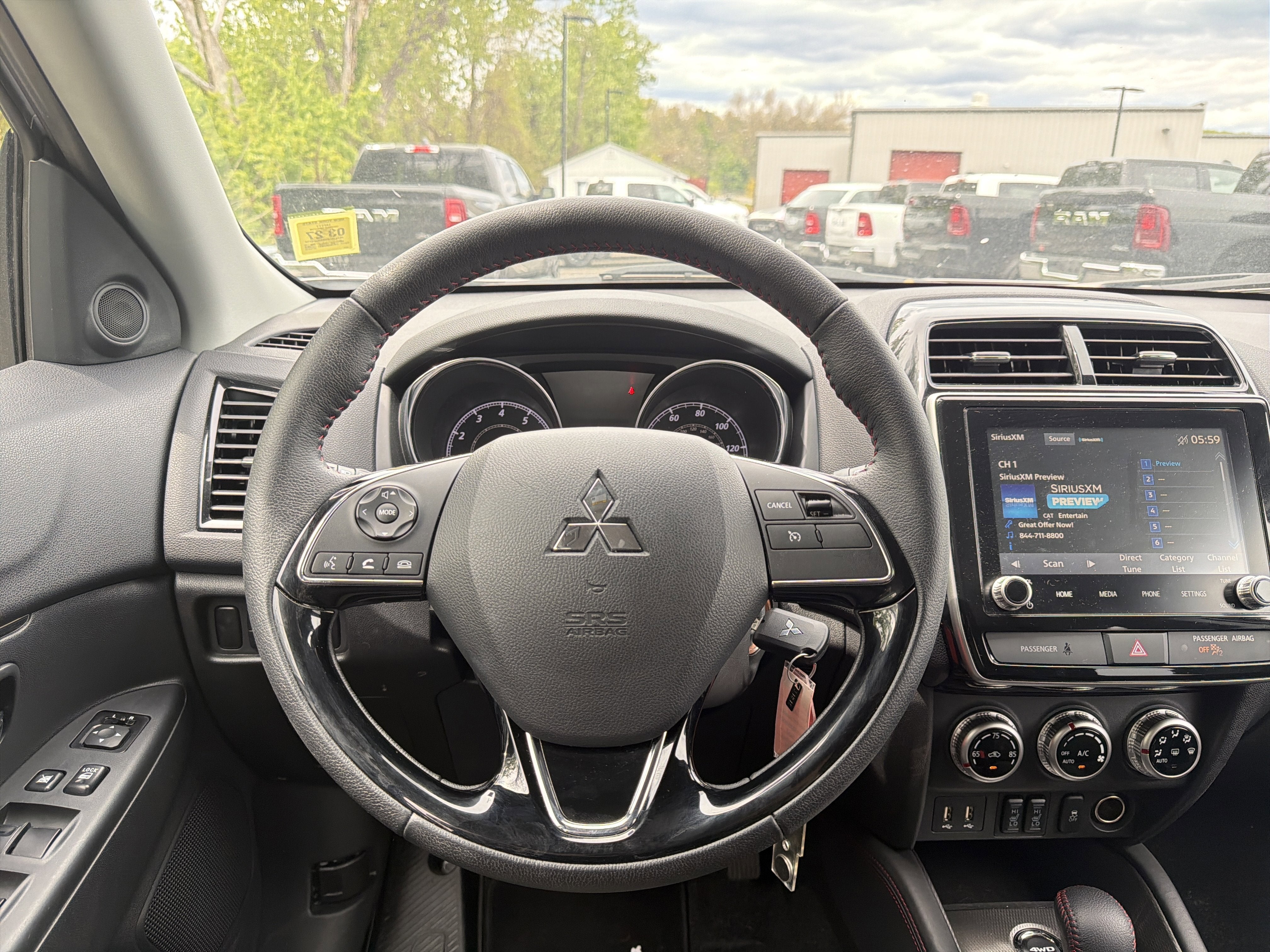 2025 Mitsubishi Outlander Sport Base