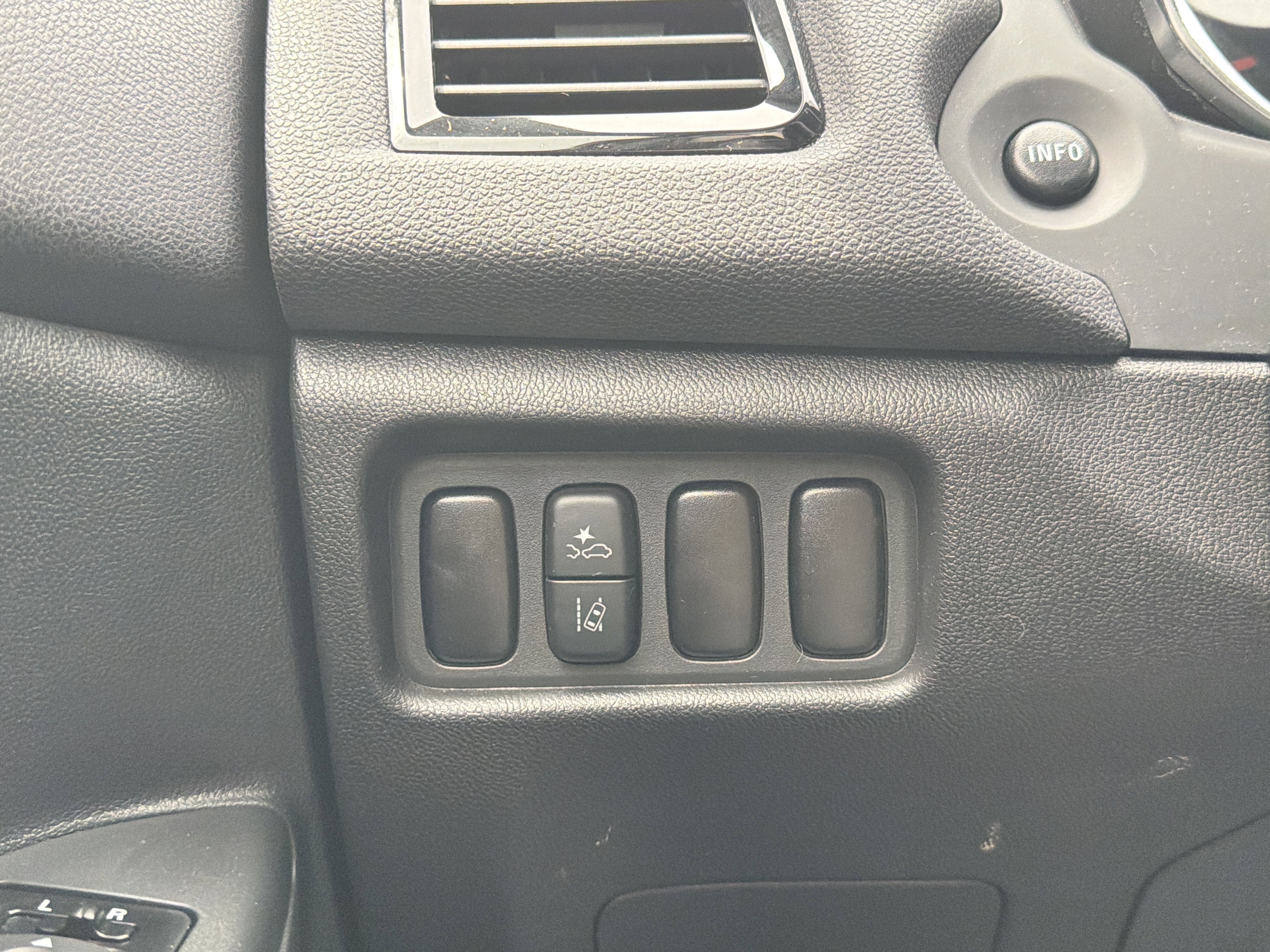 2025 Mitsubishi Outlander Sport Base