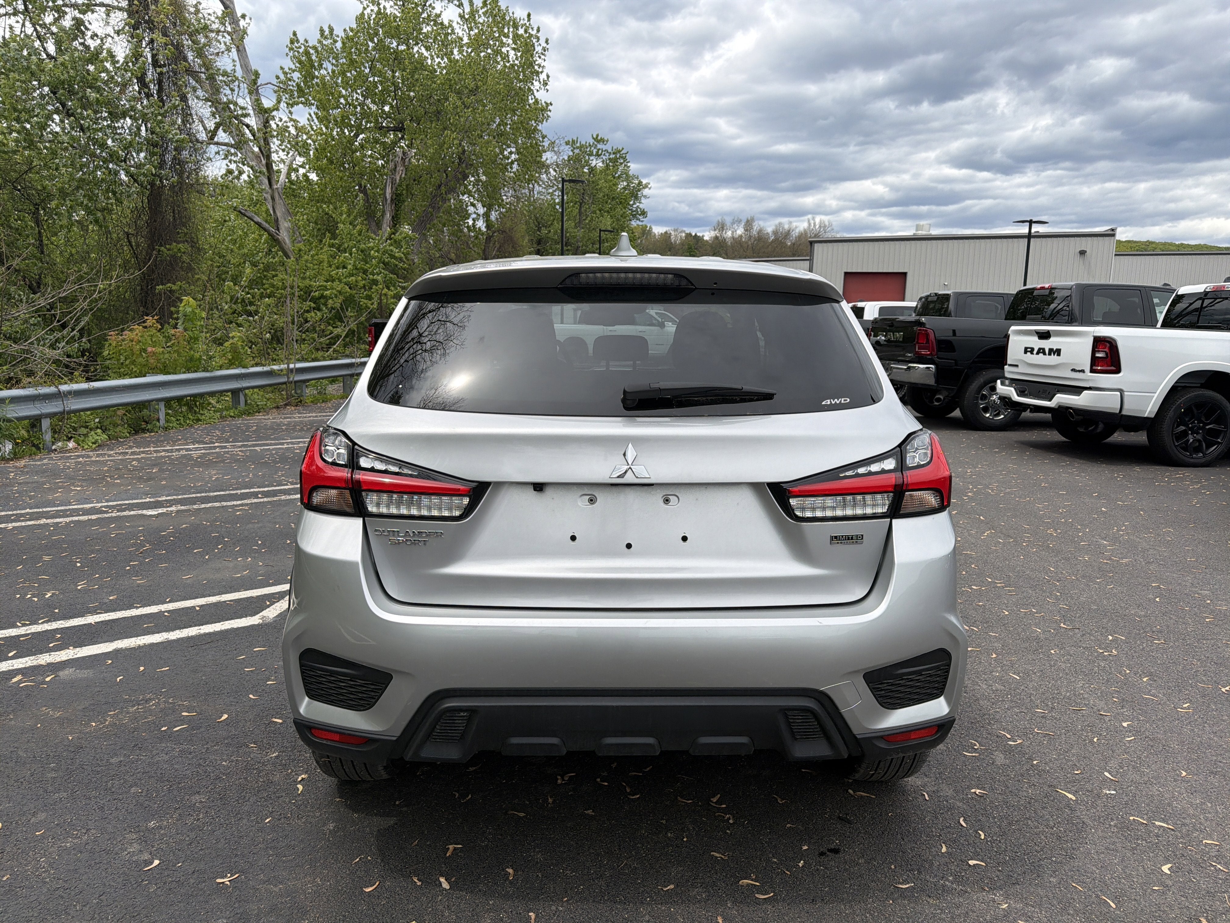2025 Mitsubishi Outlander Sport Base