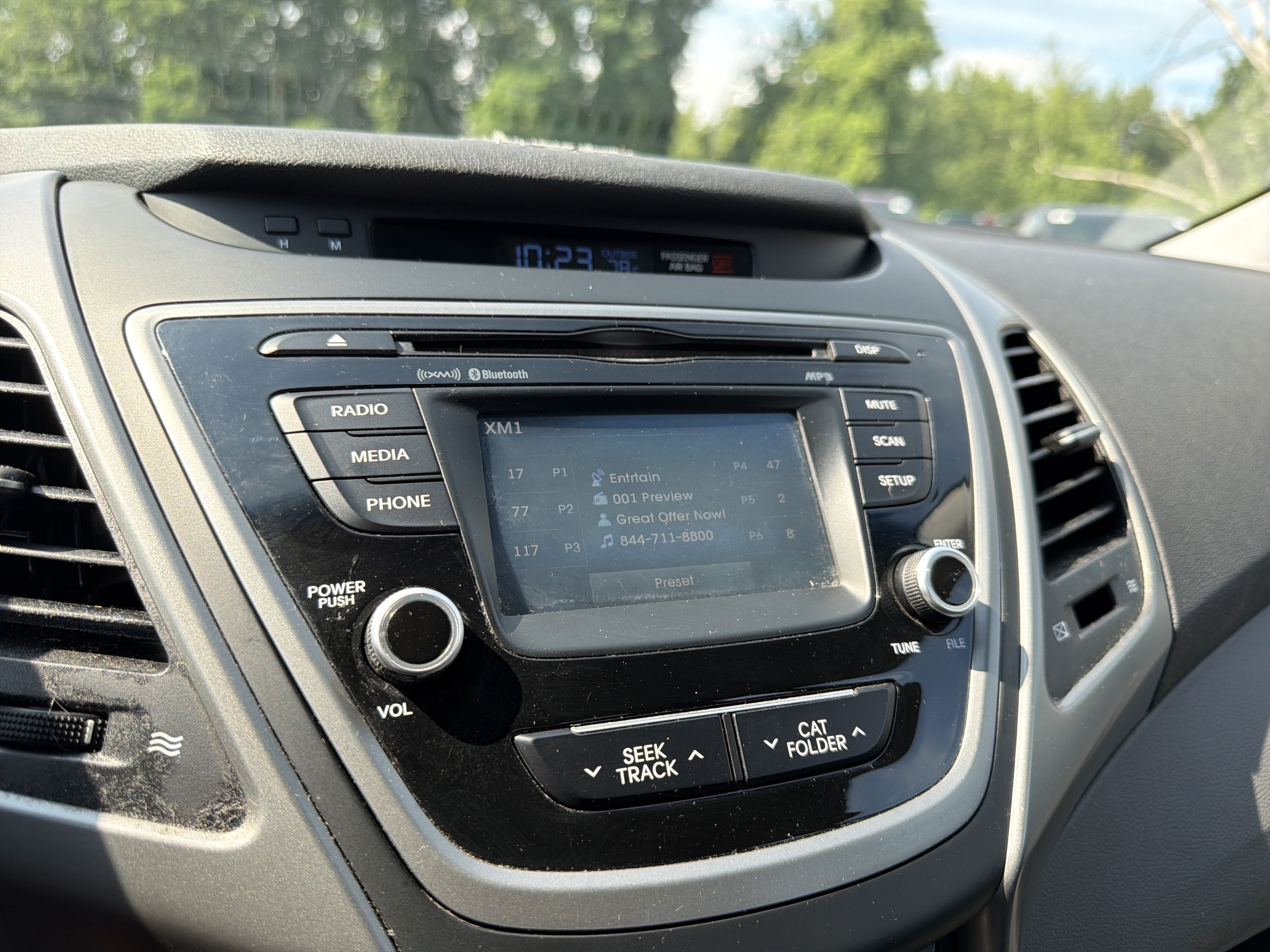 2015 Hyundai ELANTRA SE