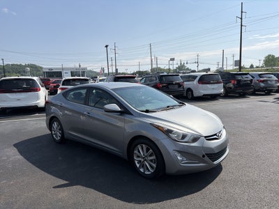 2015 Hyundai ELANTRA SE