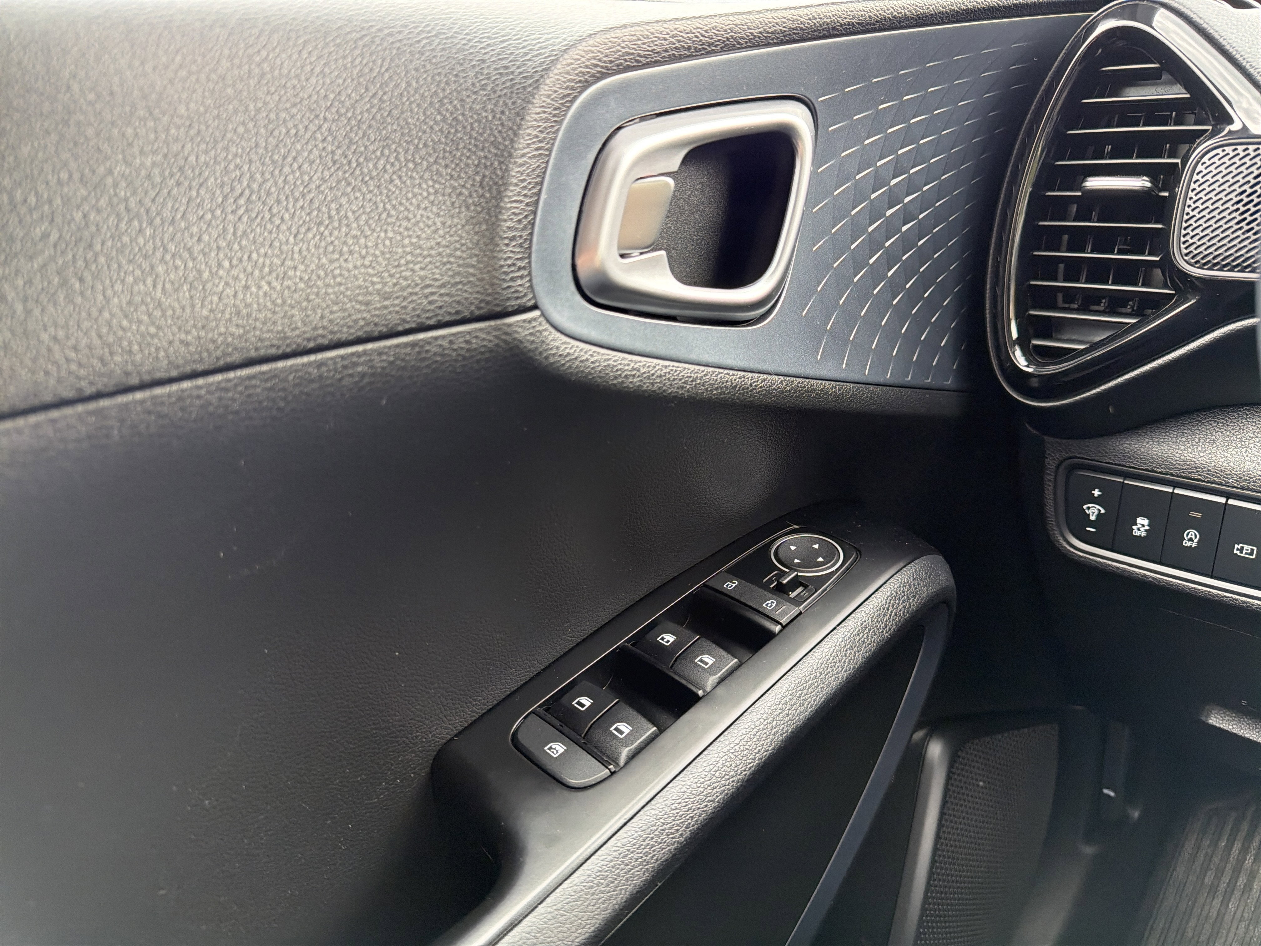 2024 Kia Soul EX