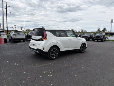 2024 Kia Soul EX