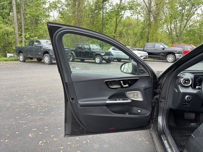2022 Mercedes-Benz C-Class C 300
