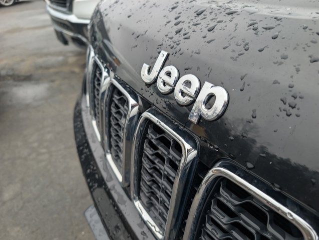 2020 Jeep Grand Cherokee Laredo E