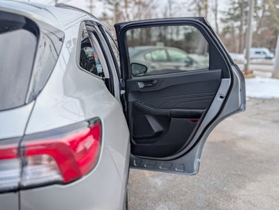 2022 Ford Escape SE Hybrid