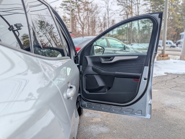 2022 Ford Escape SE Hybrid