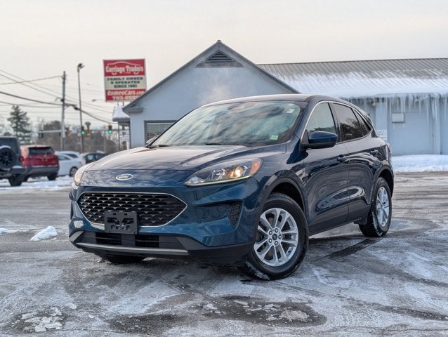 2020 Ford Escape SE