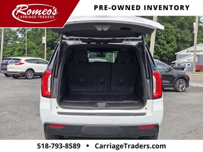 2022 GMC Yukon XL SLT