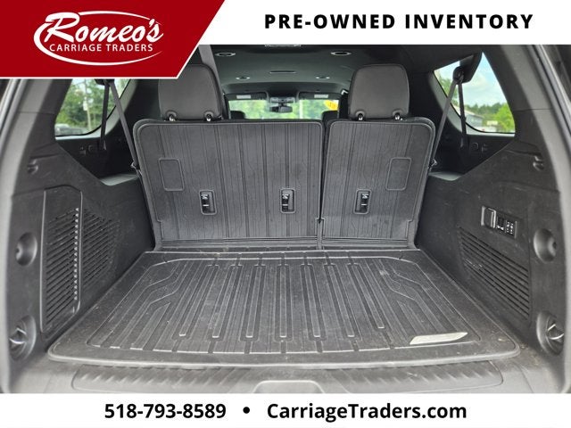 2022 GMC Yukon XL SLT