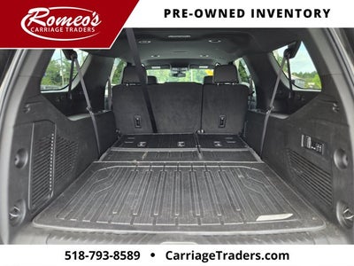 2022 GMC Yukon XL SLT