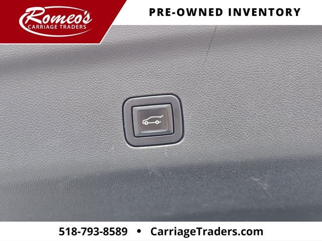 2022 GMC Yukon XL SLT