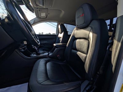 2022 GMC Canyon AT4 w/Leather