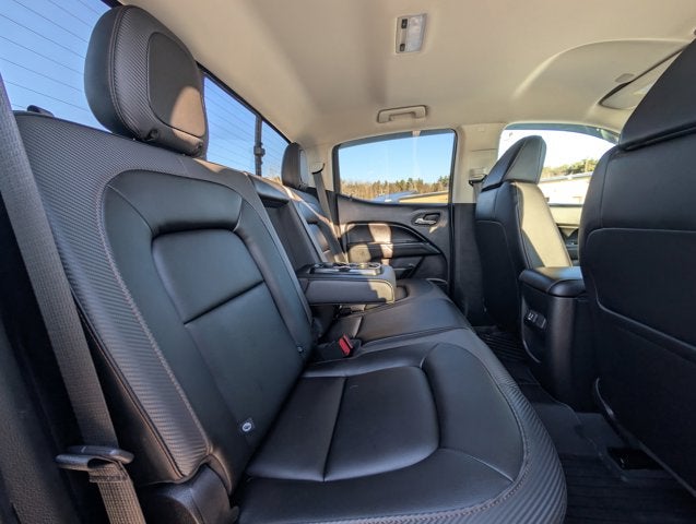 2022 GMC Canyon AT4 w/Leather