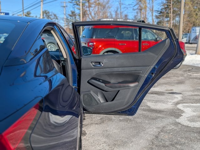 2023 Nissan Altima 2.5 SR