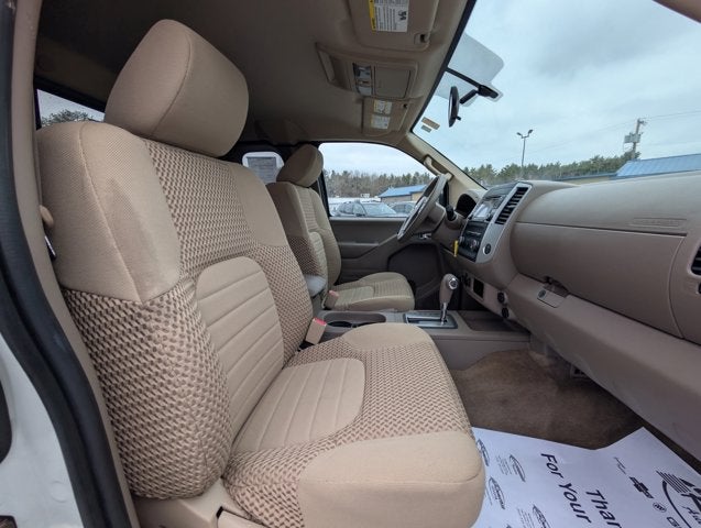 2016 Nissan Frontier SV