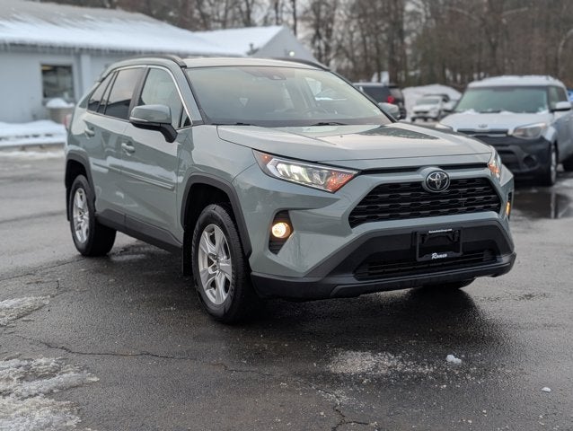 2020 Toyota RAV4 XLE