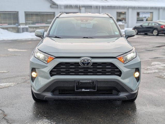 2020 Toyota RAV4 XLE