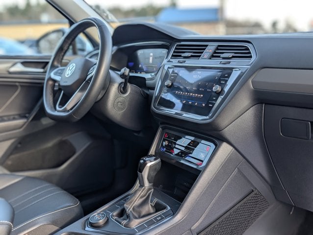 2023 Volkswagen Tiguan 2.0T SE