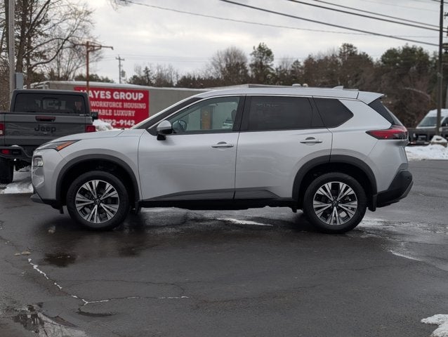 2022 Nissan Rogue SV