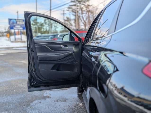 2021 Hyundai Santa Fe SE