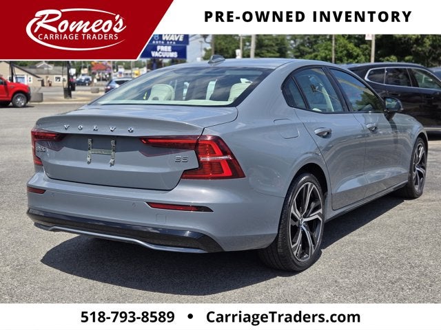 2024 Volvo S60 B5 Core Dark Theme