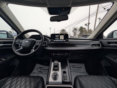 2022 Mitsubishi Outlander SEL