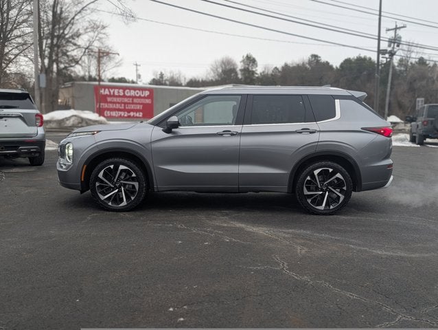 2022 Mitsubishi Outlander SEL