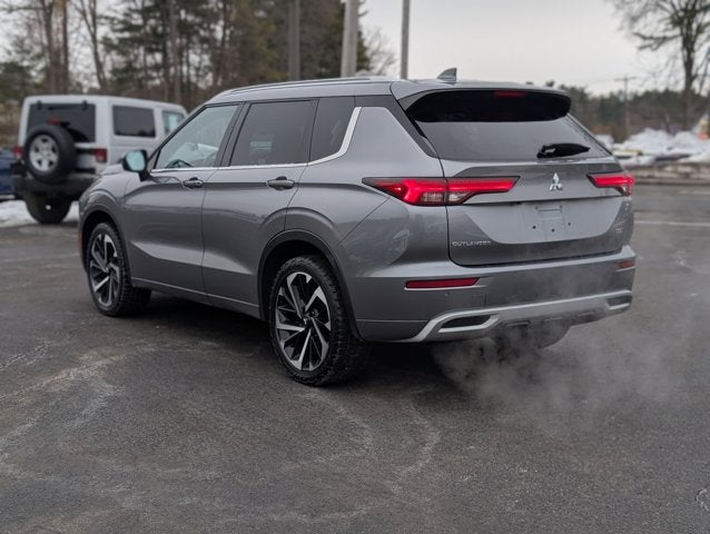 2022 Mitsubishi Outlander SEL