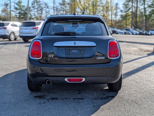 2018 MINI Hardtop 4 Door Base